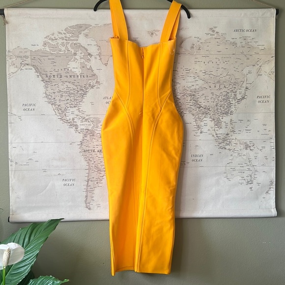 HOUSE OF CB 'Charlene' Tangerine Bandage Midi Dress NWOT - Picture 11 of 16